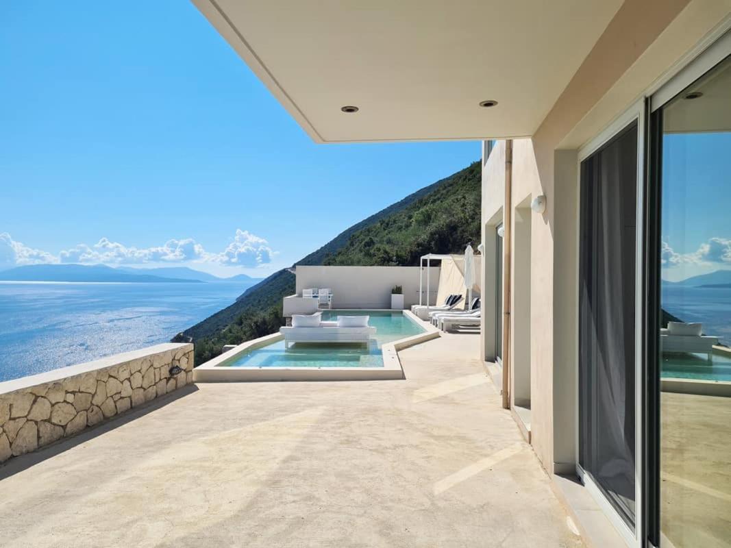 Koru Villa 瓦西利基 外观 照片